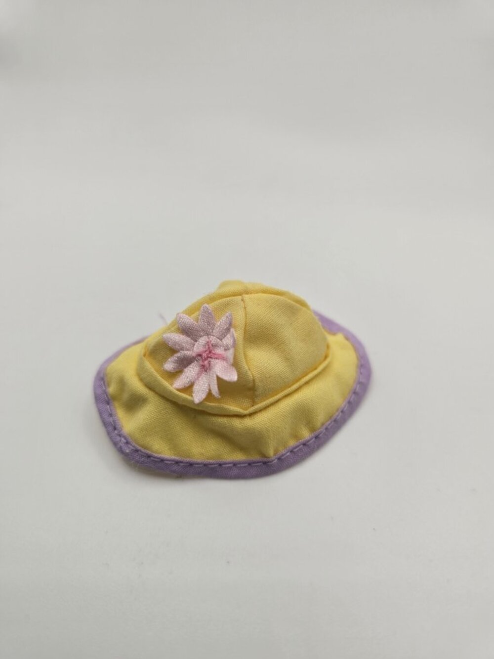 LPS Accessory Sun Hat Flower Littlest Pet Shop Yellow Purple